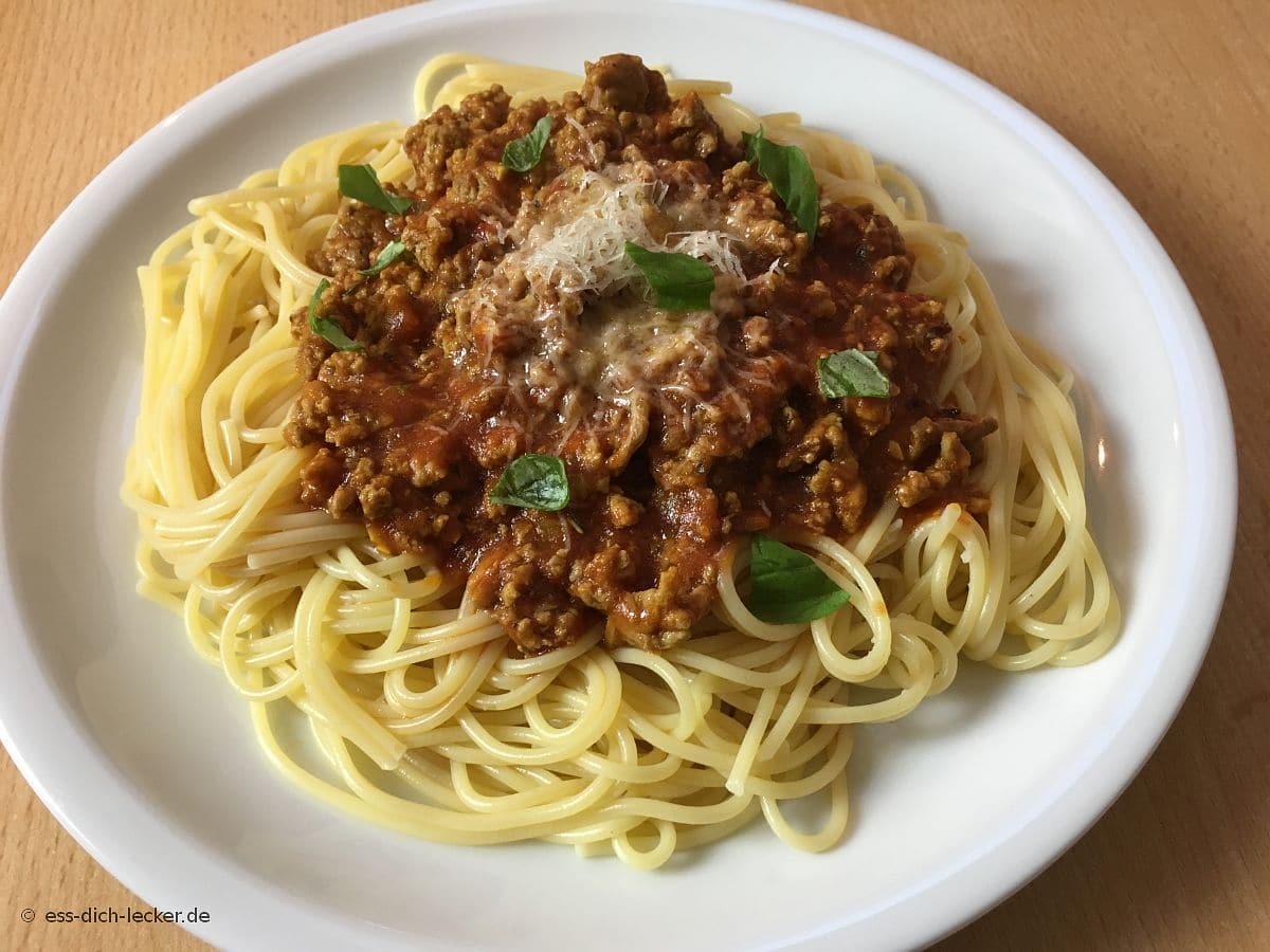 Spaghetti Bolognese - ess-dich-lecker