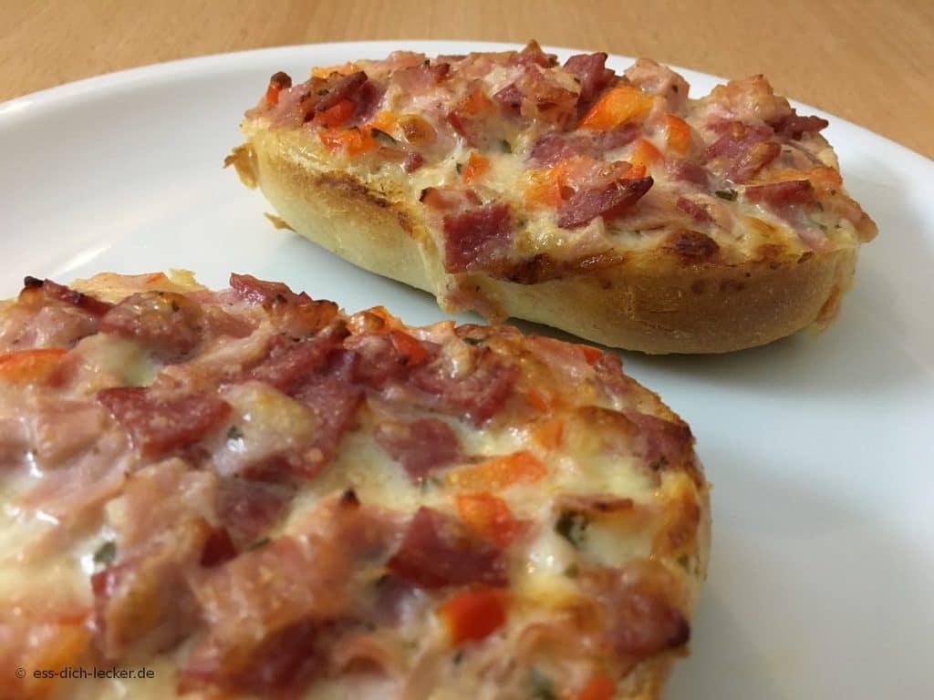 Pizza Brötchen - ess-dich-lecker