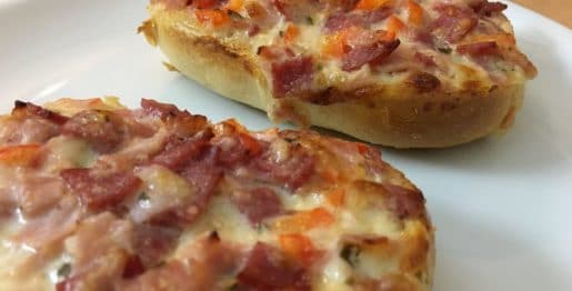 Pizza Brötchen Nahaufnahme